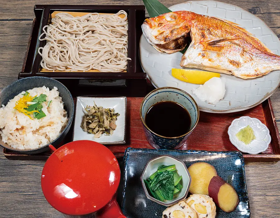 Seiro Set with Grilled Local Fish